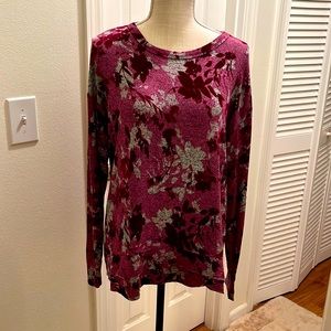 Simply Vera Vera Wang long sleeved sweater
